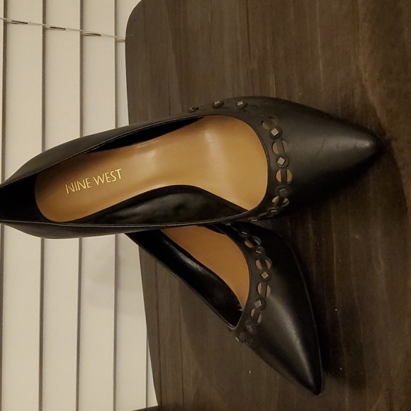Nine west heels - Picture 4 of 9